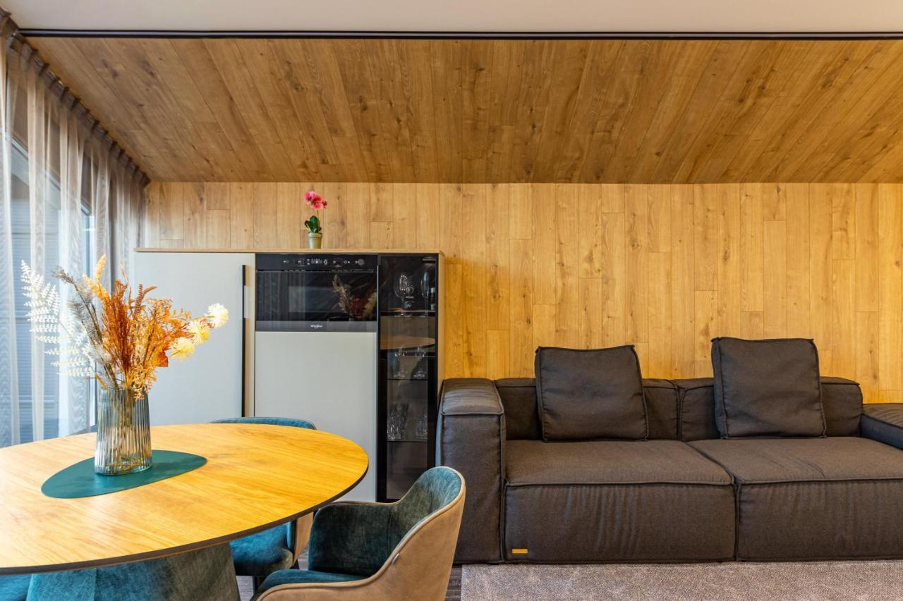 Shelter Apart Hotel Bukovel Ngoại thất bức ảnh