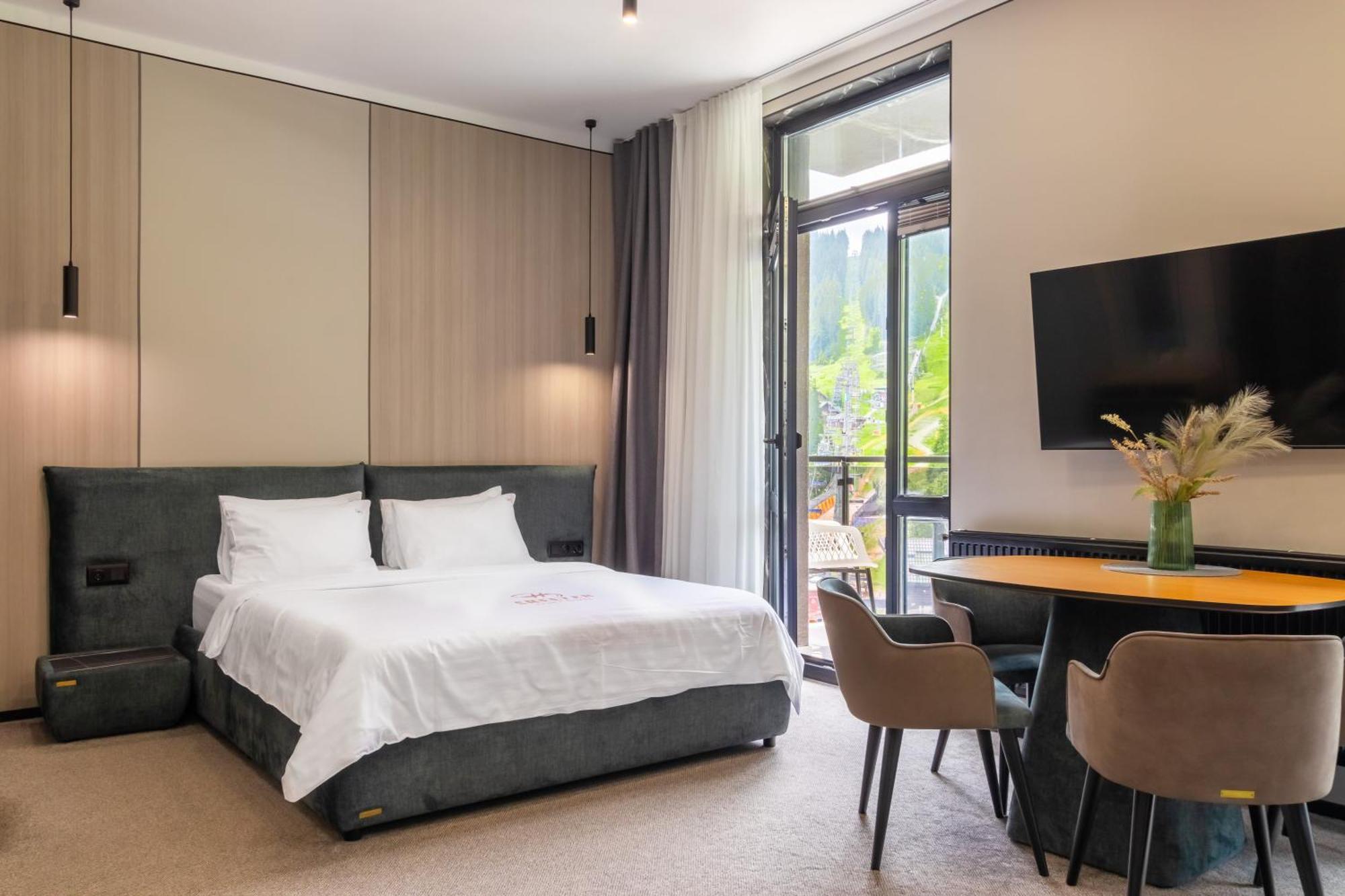 Shelter Apart Hotel Bukovel Ngoại thất bức ảnh